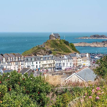The Tempest, Sea Views, Coastal & Rural Walks. Lägenhet Ilfracombe Exteriör bild